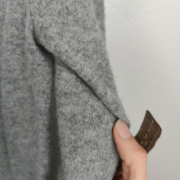 Tory Burch Cashmere Sweater‎ Womens XS Gray Heather Split Neck Front Pockets - Picture 5 of 9